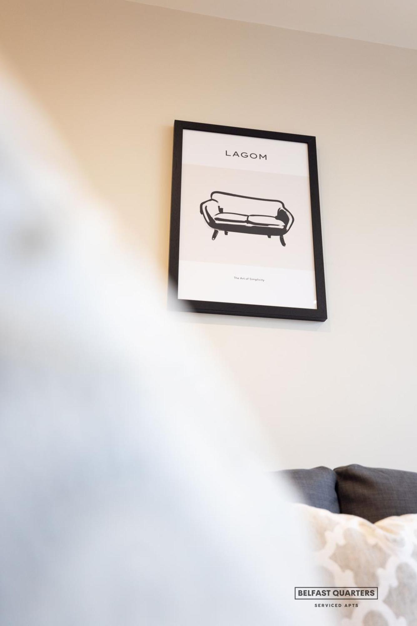 Apartamento Quarters- 5th Floor Gem! *
