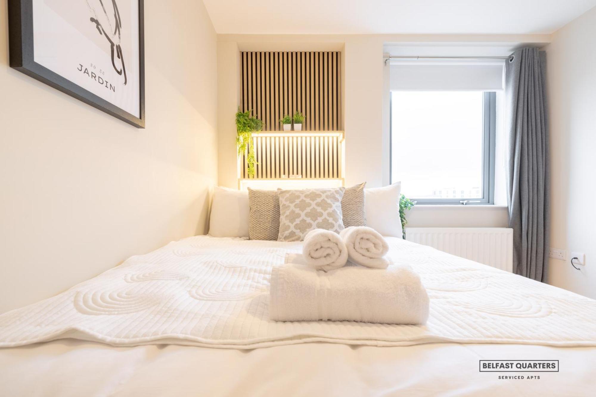 Quarters- 5th Floor Gem! Apartamento *